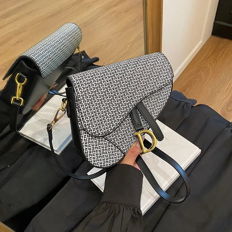 Luxury Popular Shoulder Bag Designer Tote Purse Ladies Elegant Chain Strap Crossbody Bag Suitable for Daily Use